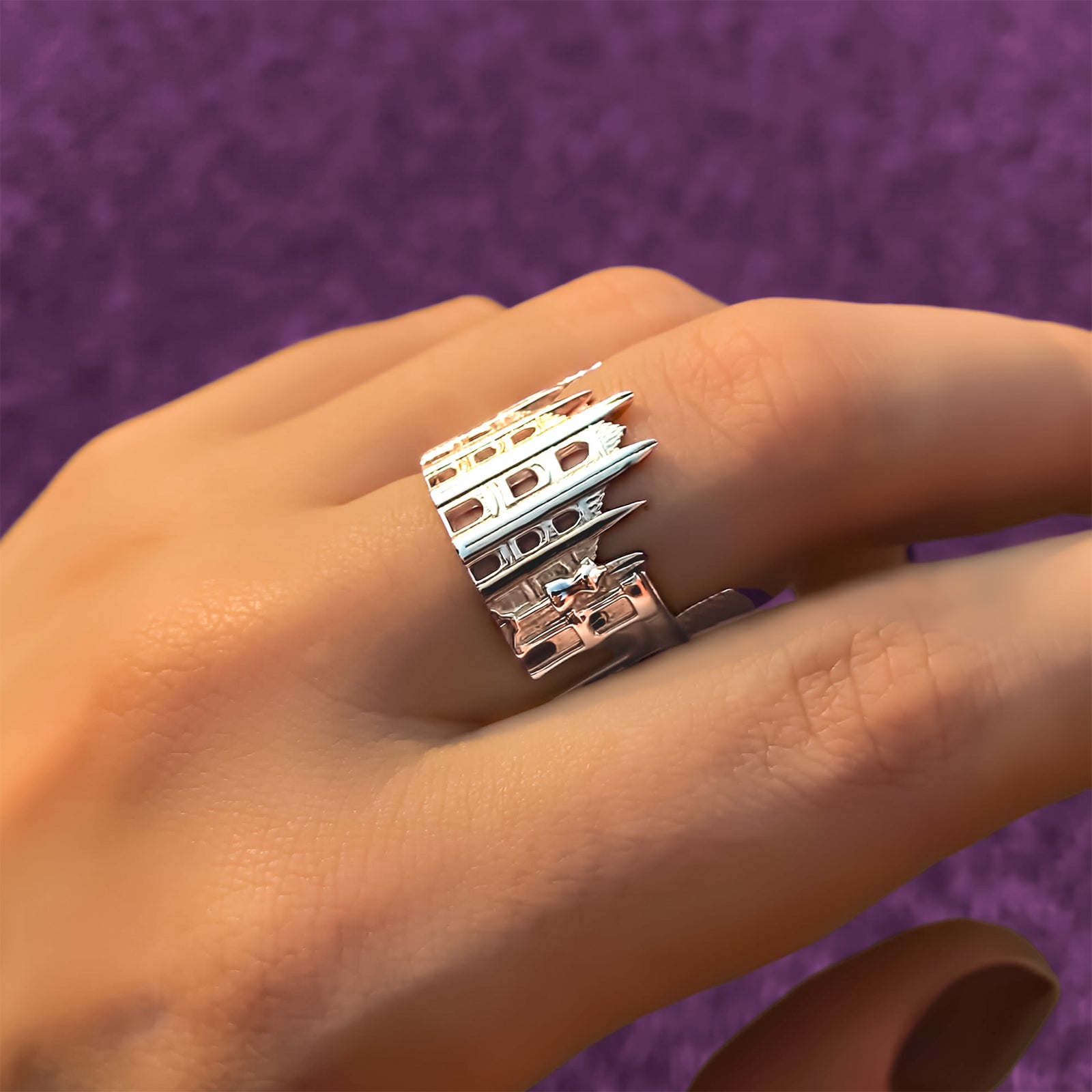Milan Skyline Ring