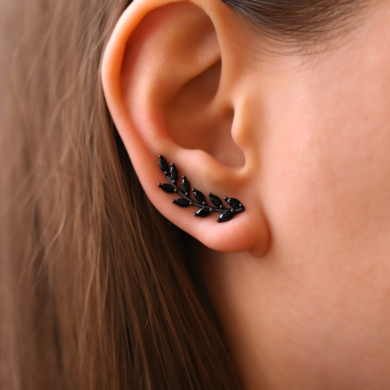 Black Leaf Ear Climbers
