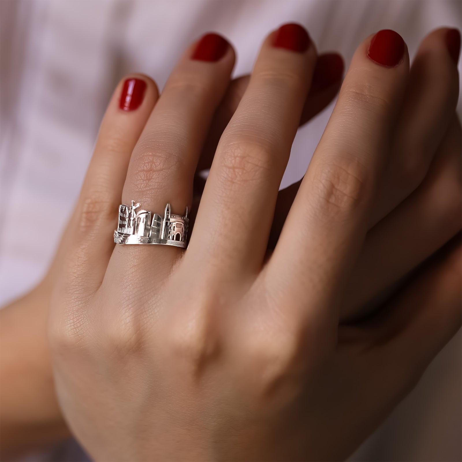 Amsterdam Skyline Ring