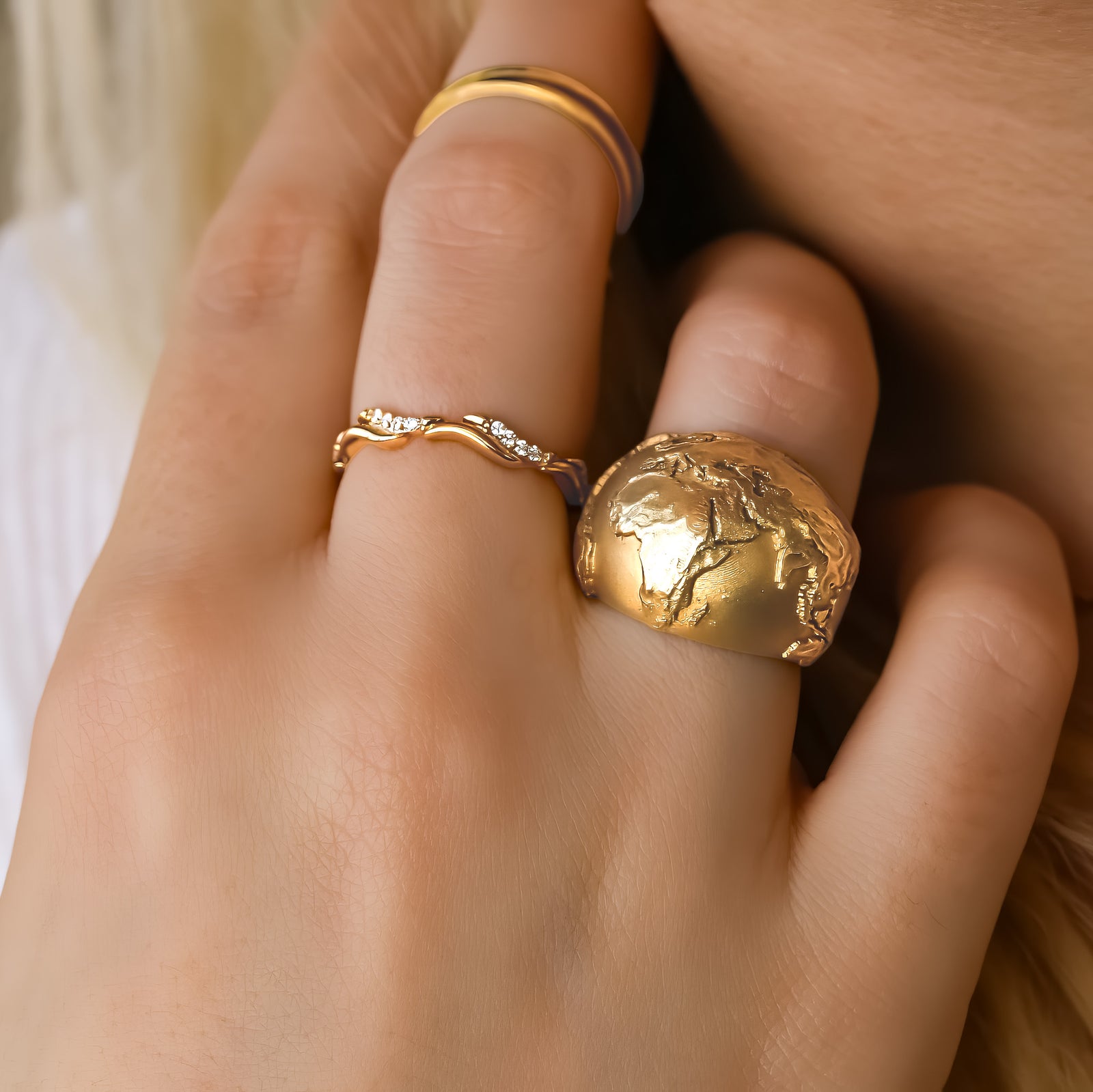 World Map Adjustable Ring
