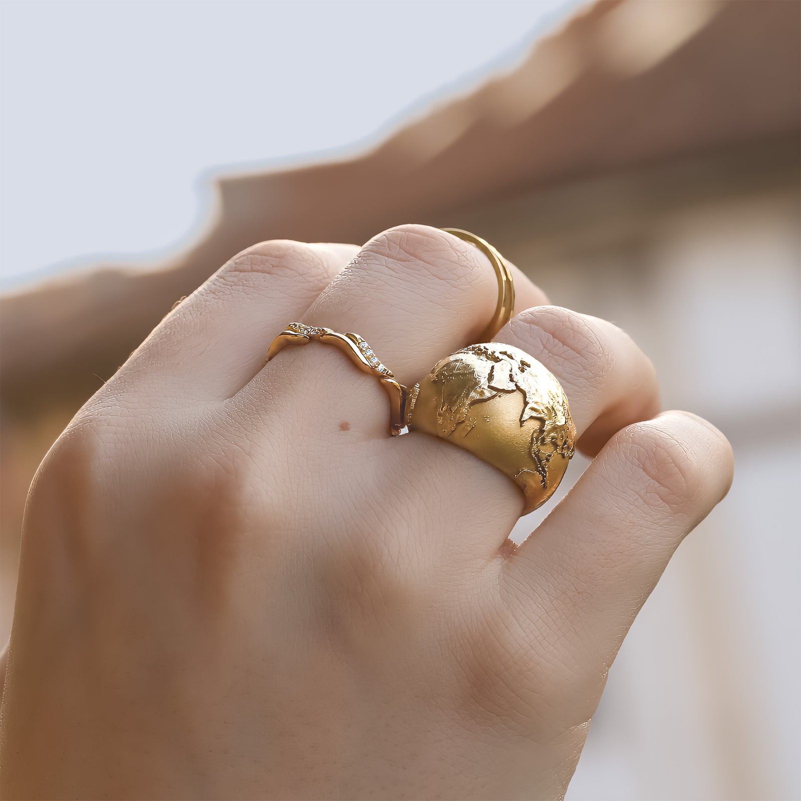 World Map Adjustable Ring
