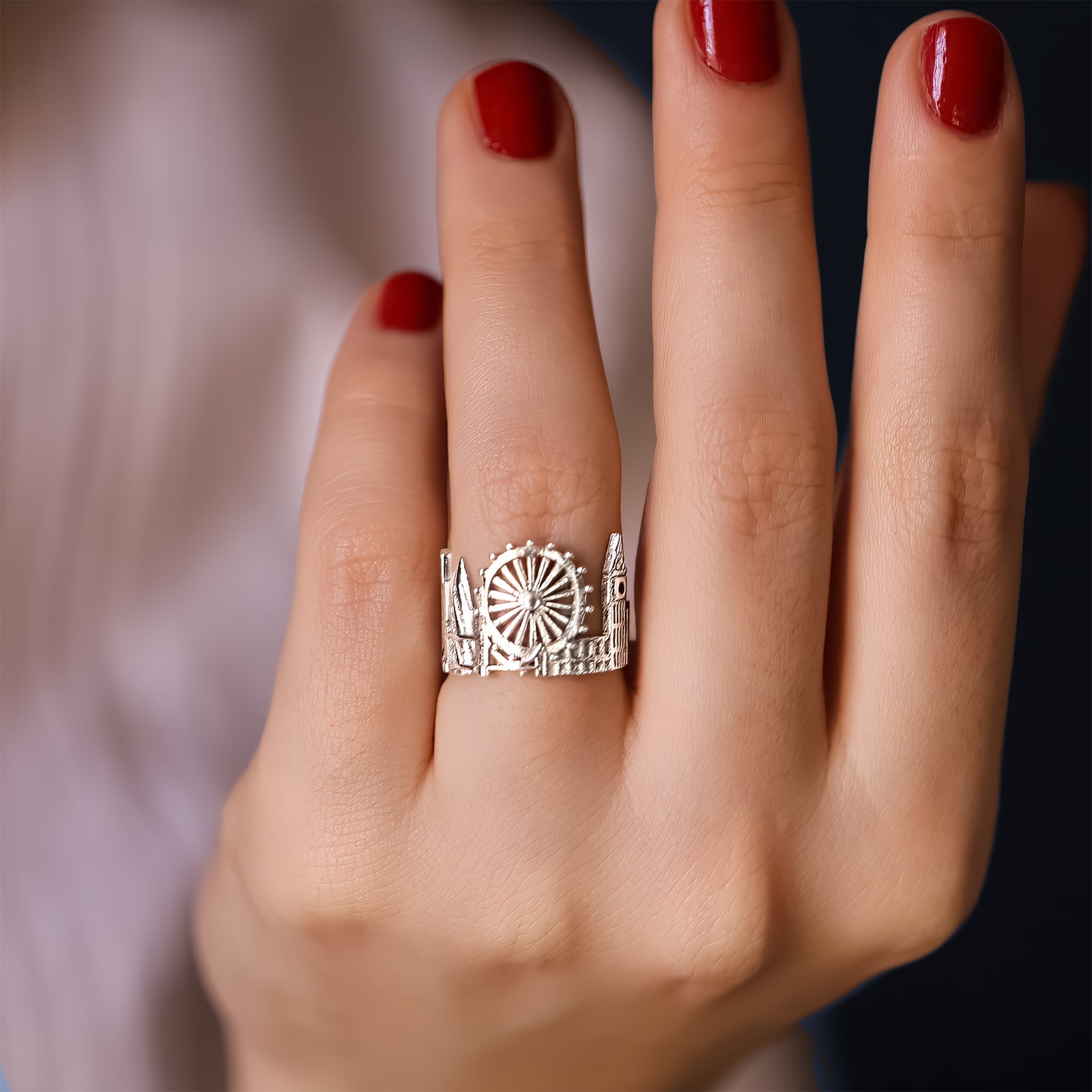 London Skyline Ring