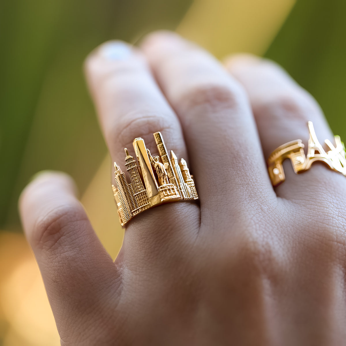 New York Skyline Ring