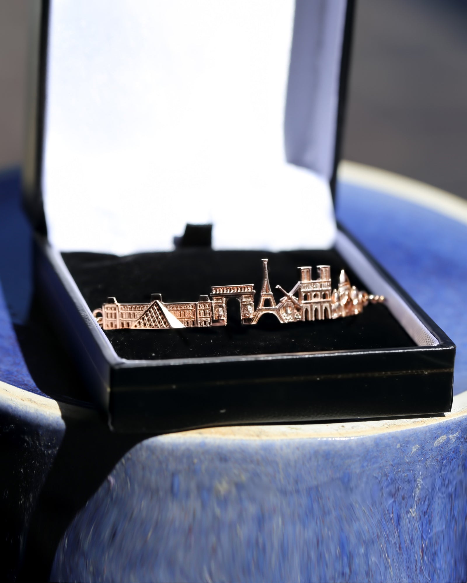 City Bracelet Paris in 14K/18K Gold